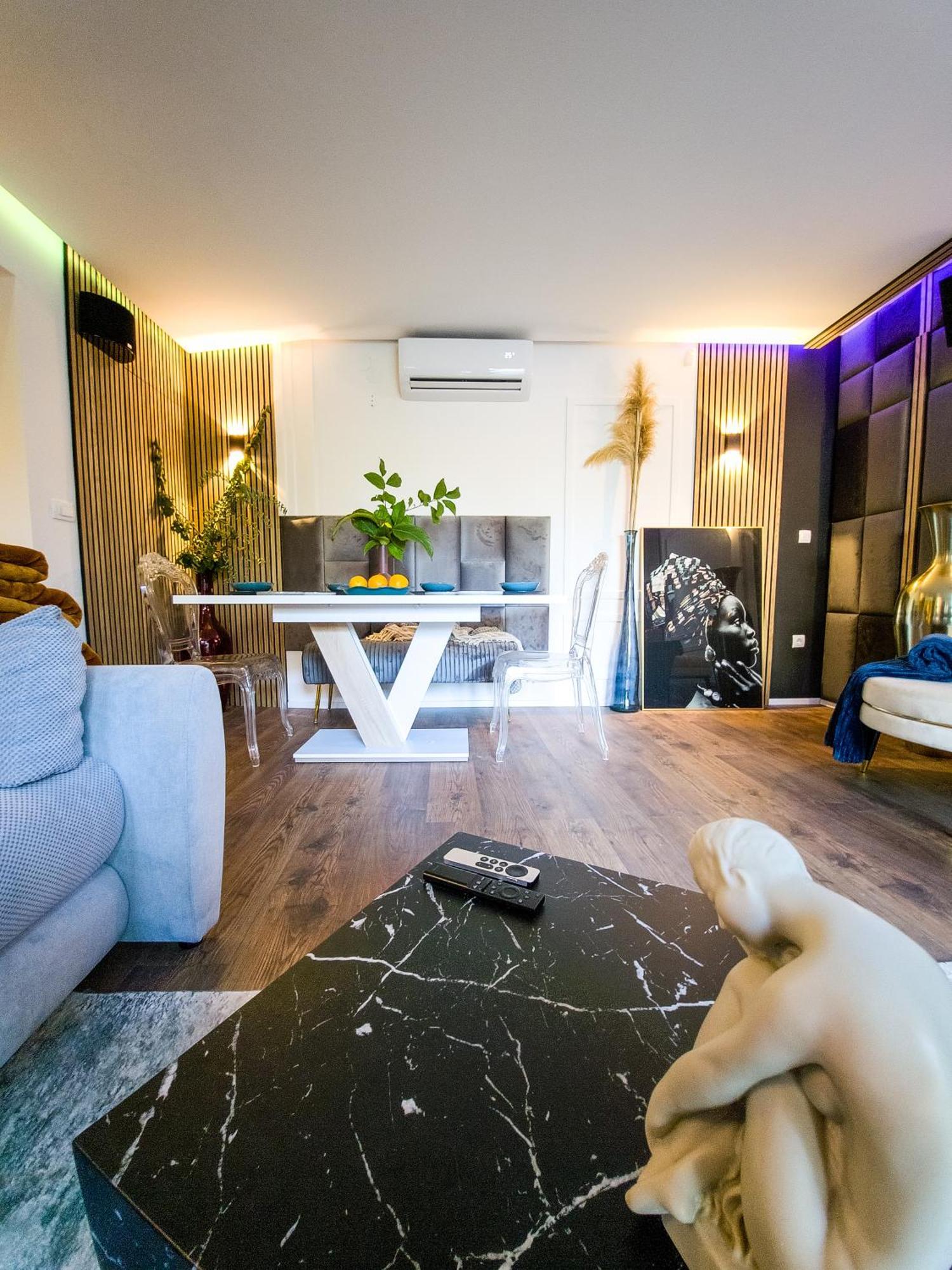 Apartman ǁ Corino Biograd Na Moru